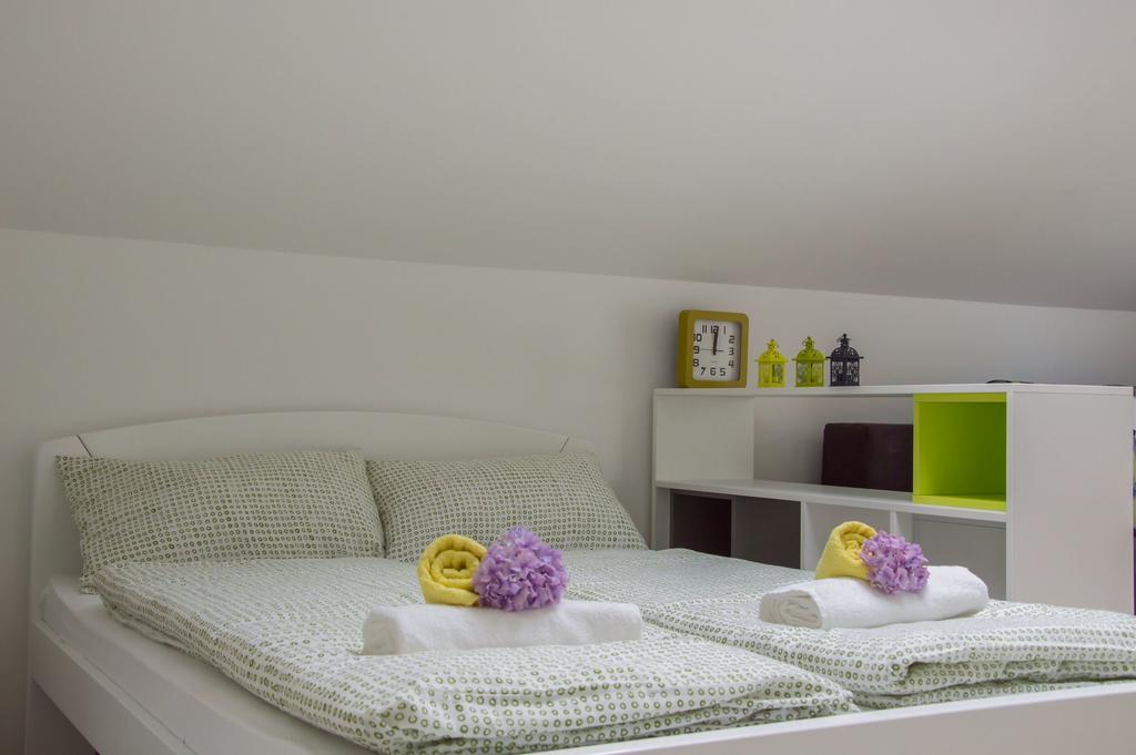 Apartments Punta By Sea อูมัค ภายนอก รูปภาพ