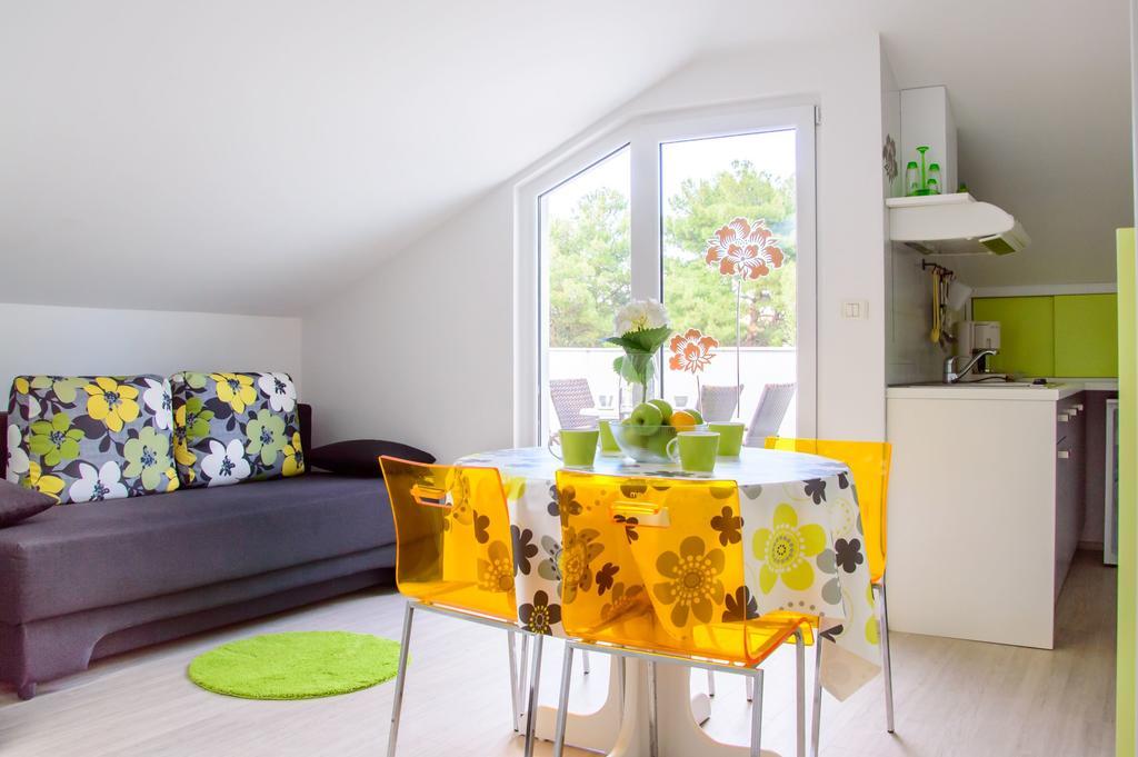 Apartments Punta By Sea อูมัค ภายนอก รูปภาพ